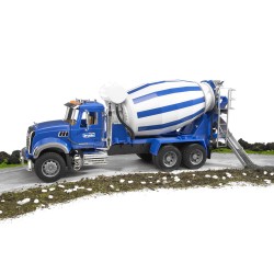 Игрушка Bruder Бетономешалка Mack Granite 02814